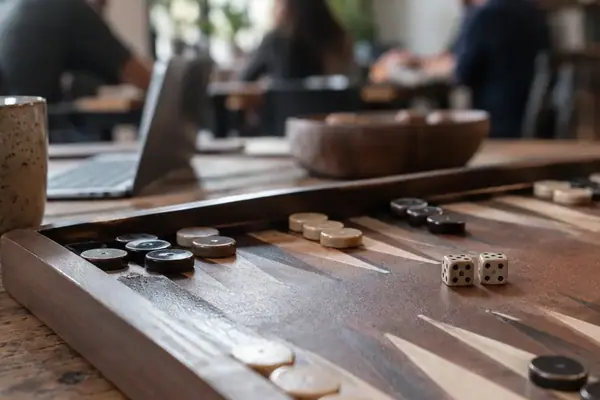 Case Study: Reviving Backgammon Clubs in the Digital Age